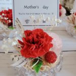 ２０２０年は母の月と、父の月。コロナに負けない！！