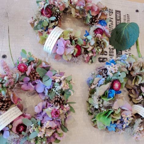 紫陽花のリース作り